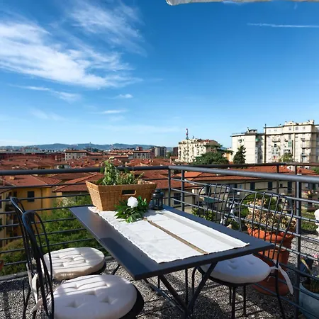 Daire Bright Penthouse With Panoramic Sunlit Terrace *