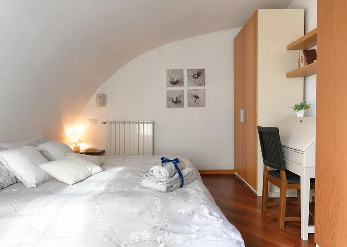 Apartman Bright Penthouse With Panoramic Sunlit Terrace *